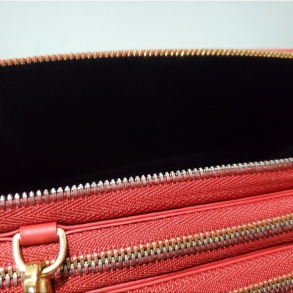 NEW WANT LES ESSENTIELS Petra Zip Red Orange Navy Crossbody Belt Bag Wallet - Picture 10 of 13